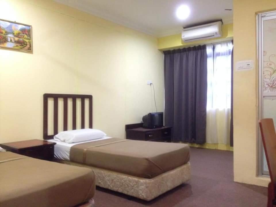Hotel Nawar Pasir Mas Eksteriør bilde